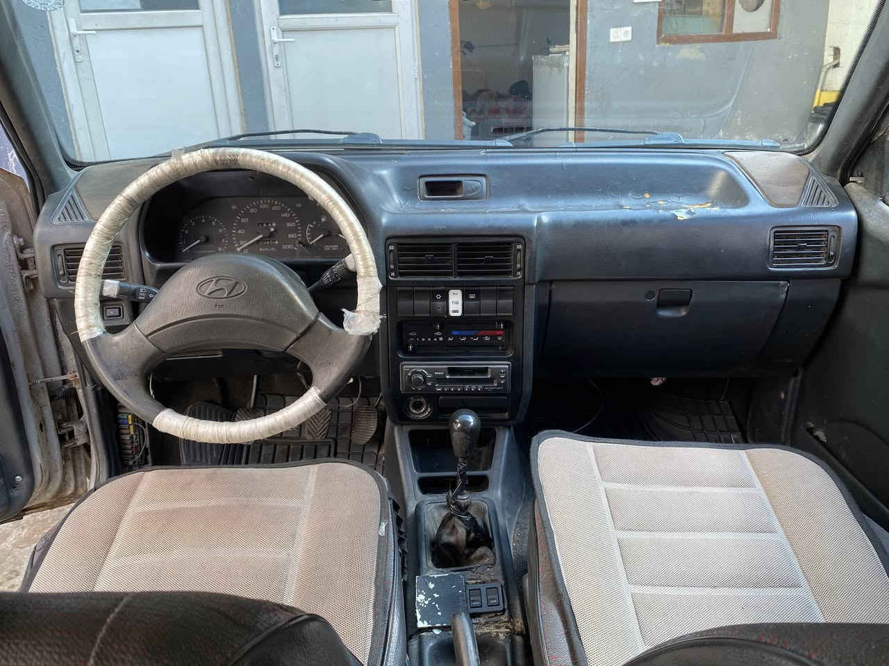 هۆندا النترا 1992
مۆدێل ١٩٩٢
ئاڕمی پلاستیکی سلێمانی
تەنیا ٩ گەڵا
0775 527 33 05
0751 195 61 58
گێڕو مەکینەی بەشەرت
کەرەبای هەمو گیانە بەشەرت
٤ تایەو ویل لۆک لۆک
گەرمی مەزبوت
برێکو لایتو بەگلایتو
کلاجو ئیستۆپو گێچی بەنزین هەموگیانی بەشەرت زۆر مەزبوتە
دەعمی هەچ پێوە نیە
ئەوەلیاتو موسو بڕاوە 
بەشەرت
بەنزین زۆر کەم ئاخوا
تەنیا ٩ گەڵا
لەسلێمانیم تەنیا فرۆشتن
***********
***********
