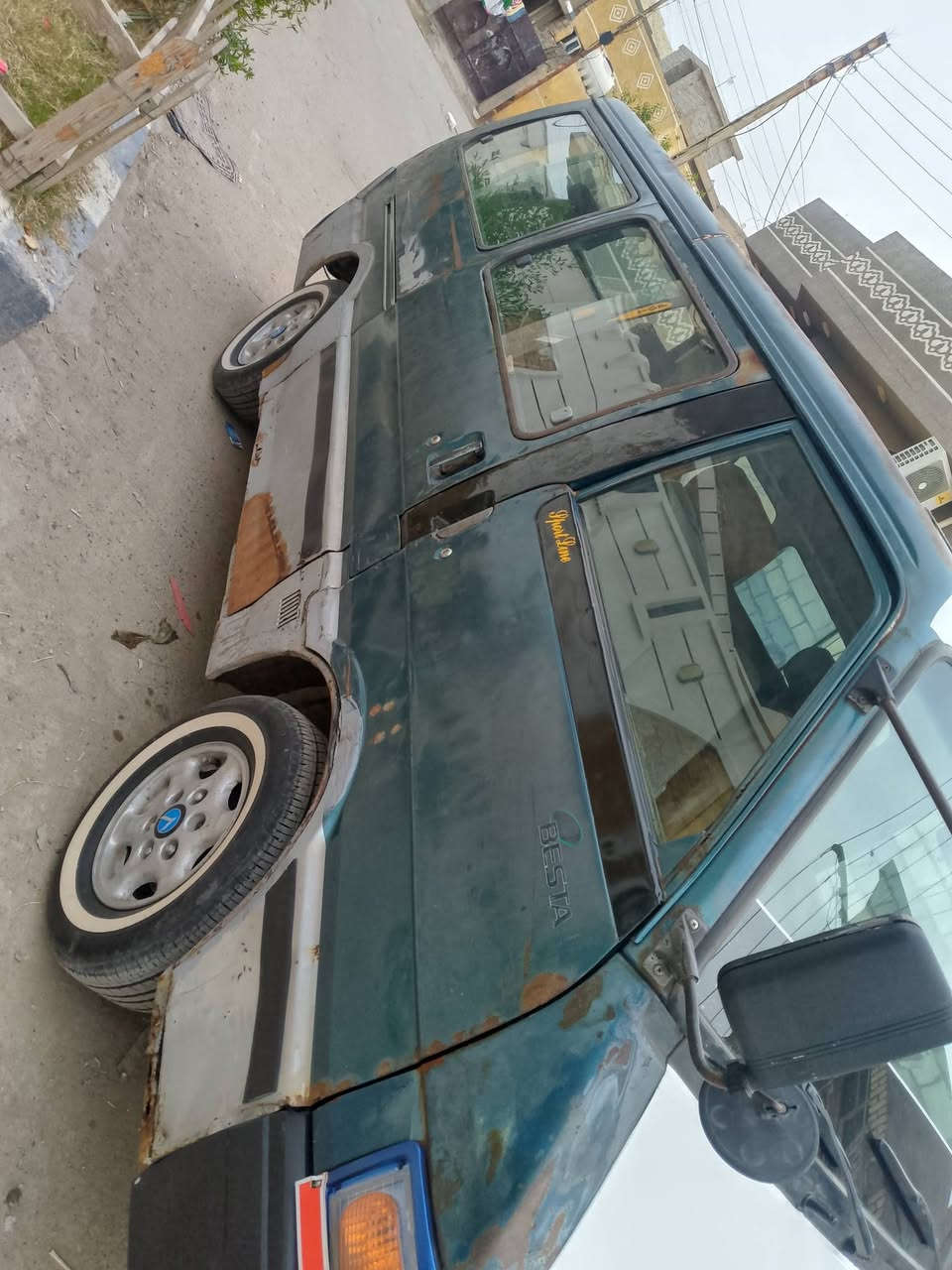 السلام عليكم للبيع كيا بستا موديل 1995رقم صلاح الدين  الماني تحويل مباشر مطلوبه هيئه 160 ومرور 100 تريد انته تصفر تريد تستلم جاهز  كير ومحرك و صدر وتخم تاير كله جديد كهربائيات شغاله شواصي الاماميه بلاديه والخلفيه واحد يراد ترتيب سياره جاهزة للشارع السعر 30 وبيهه مجال مكاني ابو غريب *********** وبي واتساب
