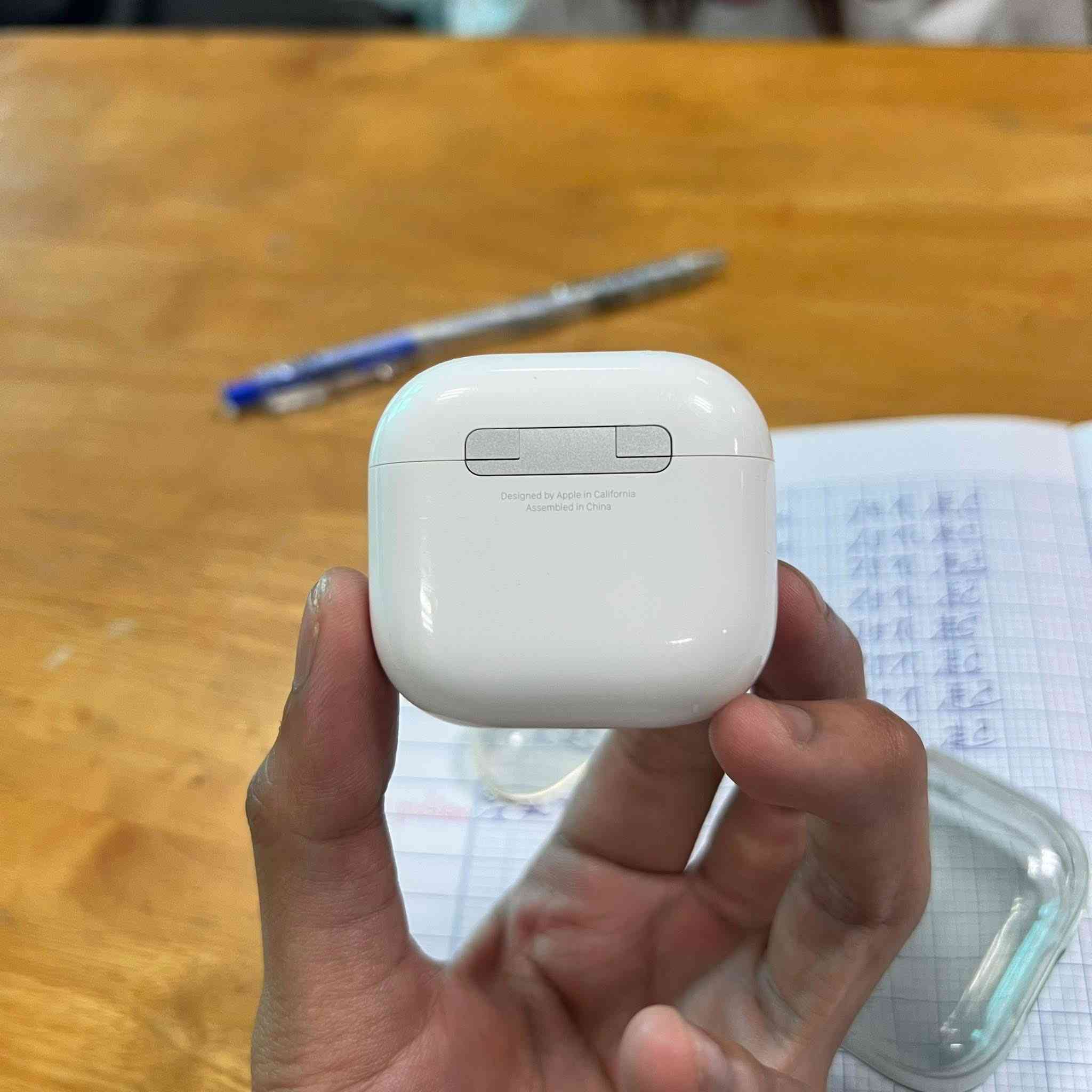 Air pods 4 (ANC) نسخة العزل
اصليه أمريكية باله قطعة نظيفة جدا باله أمريكي اصلي ، ، فل بدون كارتون تحتوي على كيبل كتان قطني مع حافظة هديه 
( سيريل بموقع ابل - شركة مصنعه ابل بالإعدادات - عزل تحديد موقع شحن وايرليس 
سعرها 25 توصيل لكل العراق متوفر شرط الفحص 
للحجز و الاستفسار واتس اب فقط 

***********
