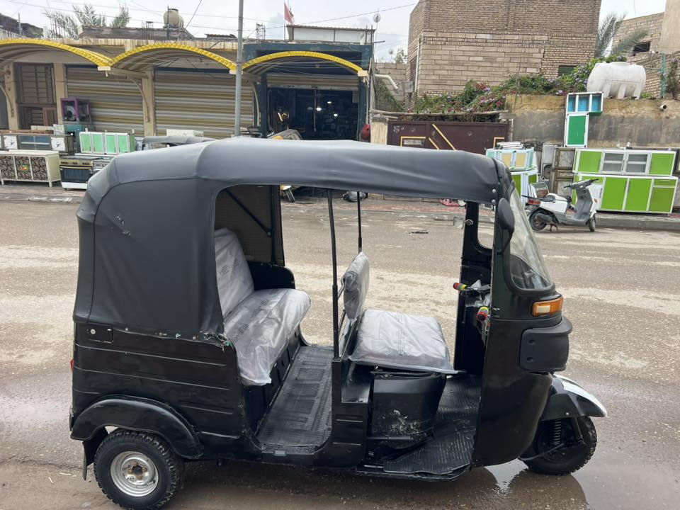 تكتك مودل 18 اوراق اصولي حدترقم 
تكتك لاتنقص ولاتبخير حلوه وجاهزه لشارع 
بياتخم تايرات جديدت مكاني كربلاء طويريج
***********
