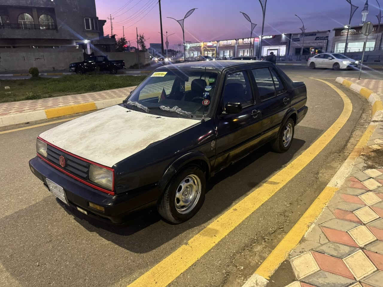 سياره كولف جيتا موديل 1991 محرك كير بشرط  لا صرف لا بخار محرك جيتا مو عسكري ٥ نمر سياره نظيفه جدا مابي اي شي ابشرط تدفئه شغال دشبول كامل شغال ابشرط بيه دفتر بنزين كهربائيه كلها شغال تخم صدرجدبد اطارات جديد سعر ٢٦وبي مجال بسيط للاستفسار رقم هاتف ***********عنوان كركوك
