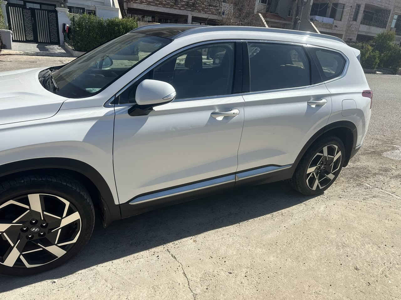 للبيع سنتافي موديل 2023خليجي صفر اربيل كفاله عامه بدون صبغ دعاميات شرط مكان بارد فقط محرك 6سلندر موصفات واحد عل واحد ترحيب بنوراما بردات بصمه فور ويل صندوق كهربائي ويل 19حساس خلفي امامي كشن كهربائي شفتات استيرن كامرات جي بي اس رادرات تحديد مسار امامي داخل لونين امرايات شفط مكان اربيل اتصال عل رقم ***********
