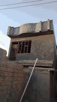 عاجل عاجل مشتمل للبيع مستعجل حي العسكري موقع صفحة علي حمد المساحة ١٣٠ متر السعر ٥٥ وبي مجال *********** امراجعة مكتب العطافي للعقار في حي العسكري مجاور مكتب بدر *********** المقدادية حصرأ ابو اثير العطافي
