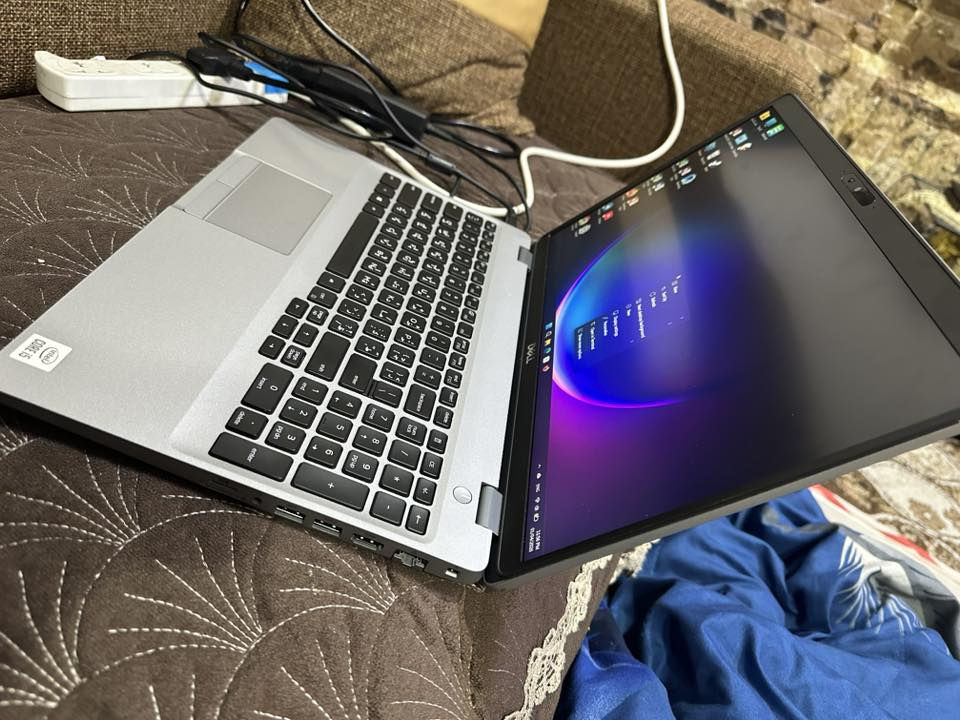 Dell Latitude 5510 سلام عليكم لابتوب
لا بتوب مستخدم
مواصفات الجهاز :
•Intel Core-ci5_10 -الجيل
• ذاكرة : 8 كيكًا بايت
• قرص التخزين : SSD256
• شاشة : 15.6 إنش
• نظام التشغيل وندوز - 11
Share : 4كارت الشاشة •
سعر 375 الف وبي مجال للشراي
مكاني بغداد الطوبجي
للتواصل ***********
