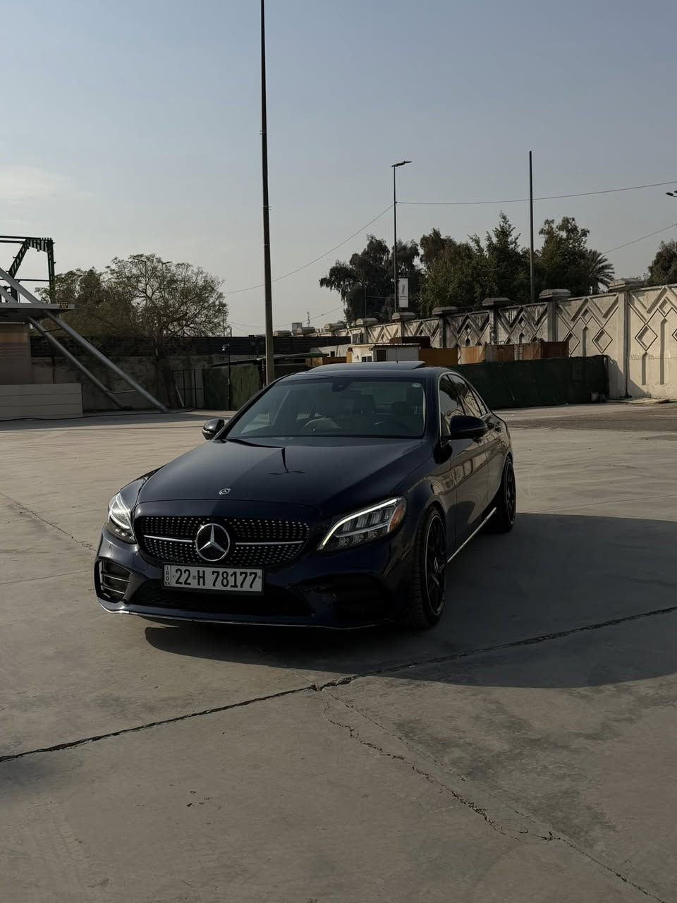 السلام عليكم
للبيع مارسيدس C300 
وارد امريكا 
موديل 2021
رقم اربيل باسمي 
ماشيه 64 الف كيلو متر 
الموصفات 
 1- حساس امامي خلفي 
2- رادار  تحديد مسار مانع تصادم 
3- 4 كامرات 360*
4- هاند بريك كهرباء 
5- شاشه دجتل 
6- فتحه سقف
7-  داخل اوف وايت
8- سستم صوت بروميستر
9- جنطه كهرباء
10- كشنات تدفئه
11- سياره مغلفه بي بي اف 
وبعد موصفات مارسدس معروفه
حادث السياره مرفق بصور 
نص بنيد صبغ  مع جاملغ امامي سونار مرفق 
ايرباك سستم صفر مسج تخم تاير جديد 
السعر 260ورقه بيه مجال 
مكان سياره بغداد الاعظميه 
الهاتف ***********
