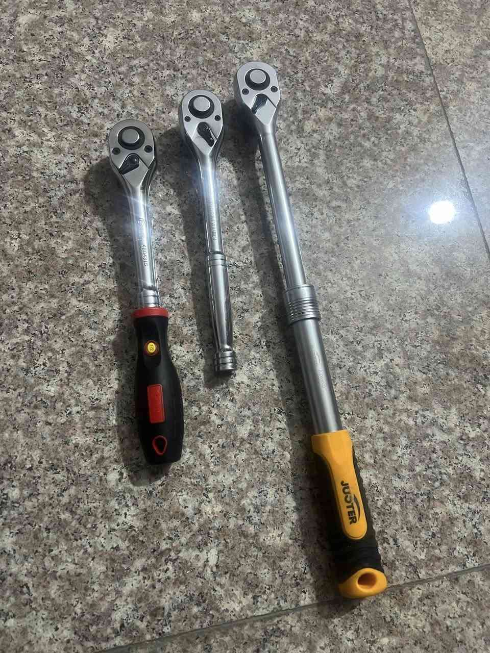 السلام عليكم رواجز اصلية
الاحمر جنيوس كندي سعر ٢٥ الف
الكرون اصلي بالة ١٥ الف 
السلايت صيني درجة اولى ١٥ الف


**إذا كنت صاحب هذا الإعلان وتريد حذفه لأي سبب، رجاءا أرسل رسالة إلى الدعم الفني**