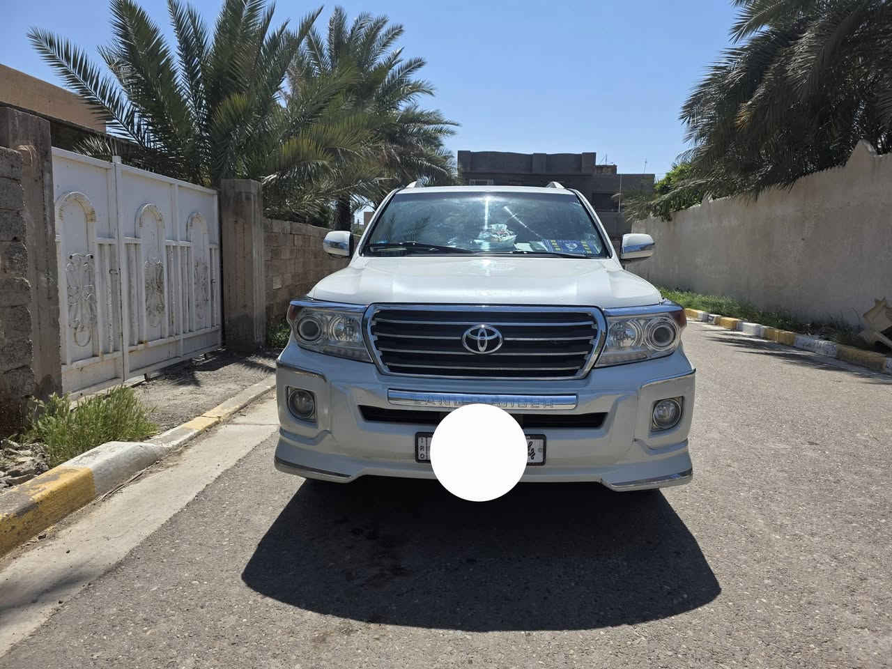 تويوتا لاندكروز (GXR)
الموديل: 2009

المسافة المقطوعة: 245 ألف كيلومتر  السيارة جاهزة تماماً ولا تحتاج لأي مصاريف (شلع قلع).

​  إدامة كاملة وشاملة للحدادية (أمامية وخلفية) قبل فترة  وجيزة، والسيارة متماسكة جداً في المشي.

السونار مرفق مع السيارة (تقرير الفحص موجود) لضمان الشفافيه المعاينة والاستلام من باب البيت (بغداد)

السيارة نظيفة جداً، محرك وكير  بشرط الفحص.السيارة باسمي شخصيا  الصور والسونار للمهتمين.
السعر شدتين و٨٠ وبيه مجال بسيط بعد المعاينه 
​للتواصل والاستفسار
***********
