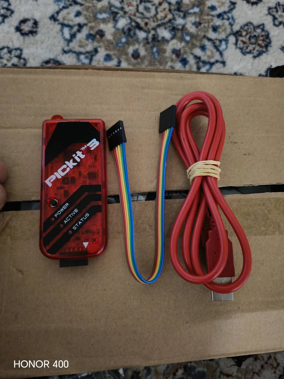 متوفر PICkit 3 الأصلي لبرمجة متحكمات PIC .
جهاز PICkit 3 بحالة ممتازة ويعمل بكفاءة عالية، مناسب للطلاب والمهندسين وهواة الإلكترونيات وبرمجة المتحكمات الدقيقة.
✅ برمجة وتصحيح أخطاء (Debugging) لمتحكمات PIC ✅ سهل الاستخدام عبر USB ✅ يدعم عددًا كبيرًا من متحكمات Microchip ✅ يأتي مع كابل USB وأسلاك التوصيل كاملة ✅ جاهز للعمل مباشرة
مناسب لمشاريع التخرج، المختبرات، وأعمال الصيانة والتطوير الإلكتروني.


**إذا كنت صاحب هذا الإعلان وتريد حذفه لأي سبب، رجاءا أرسل رسالة إلى الدعم الفني**