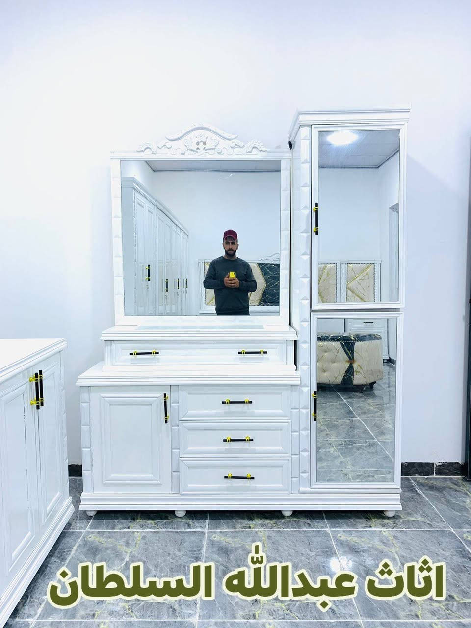 صناعتناهويتنا🔨🔨🇮🇶
#اثاث_عبدالله_السلطان      القادم أفضل انشاء الله 💙
فصال حسب طلب عمل كافه غرف نوم صاجي وكافه الالوان 💜💙♥️ وفصال كافه دواوين حسب طلب ضمان العمل ١٠ سنوات 
الشرقاط الحي العسكري مقابيل مطعم خان جكن مقابيل الاستداره معرض عبدالله السلطان ***********
الف مبروك اخوي حقي العويد
