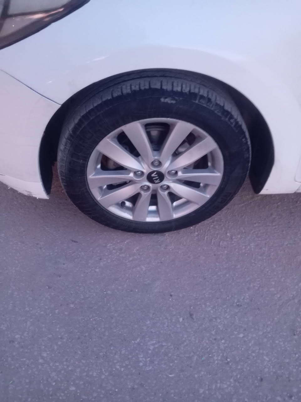 سلام عليكم ويل كب سيراتو حجم 16هوه وتايراته مراوس بويل عادي15 هوه وتايراته مكاني نجف  ***********
