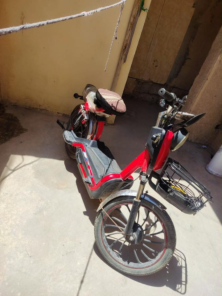 موطور لبيع الاماسه بطاريات نص عمر يقرن 10 كلشي شغال كهربائيات دبل اشاره اشاره اتجاهات كلوب اربع سراعات مثبت سرعه بطارياته خمسه مال هارلي الكبار شاحنه اصليه ويا السعر 250 وبي مجال رقم الوتساب *********** مكاني فلوجه
