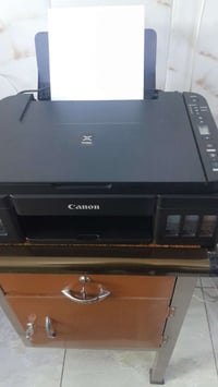 طابعه استخدام شهر  سحب واستنساخ السعر ٩٠ الف ٠٧٧٦١٦٢٣١٢٣