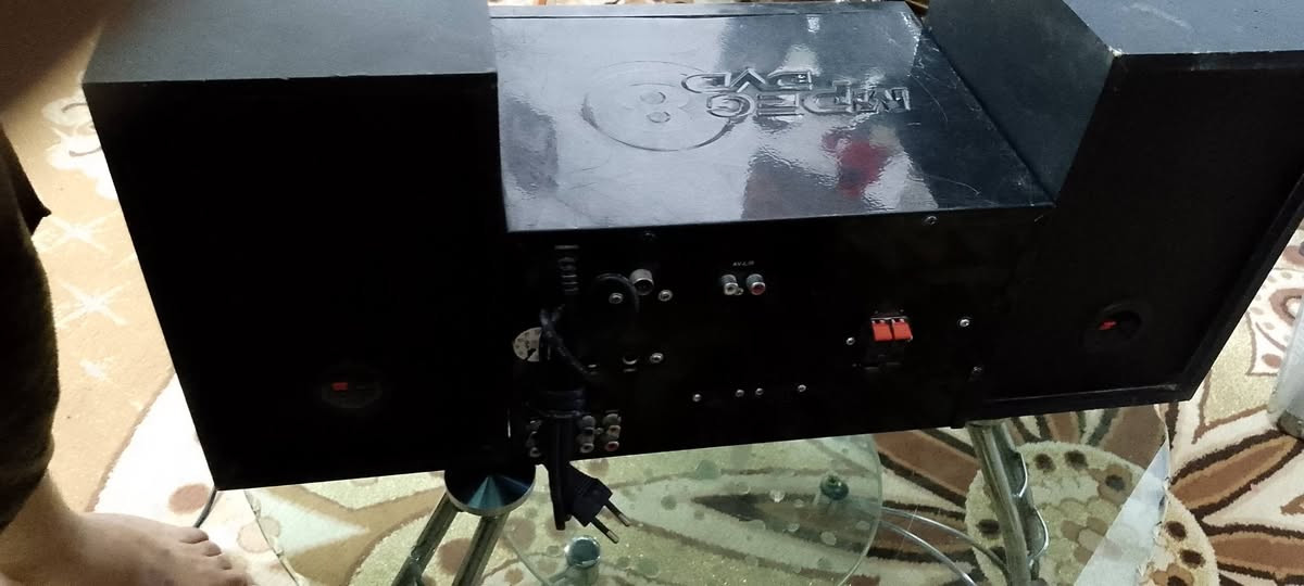 للبيع شغال خلي سعر وبل عافيه عليك يوجد توصيل


**إذا كنت صاحب هذا الإعلان وتريد حذفه لأي سبب، رجاءا أرسل رسالة إلى الدعم الفني**