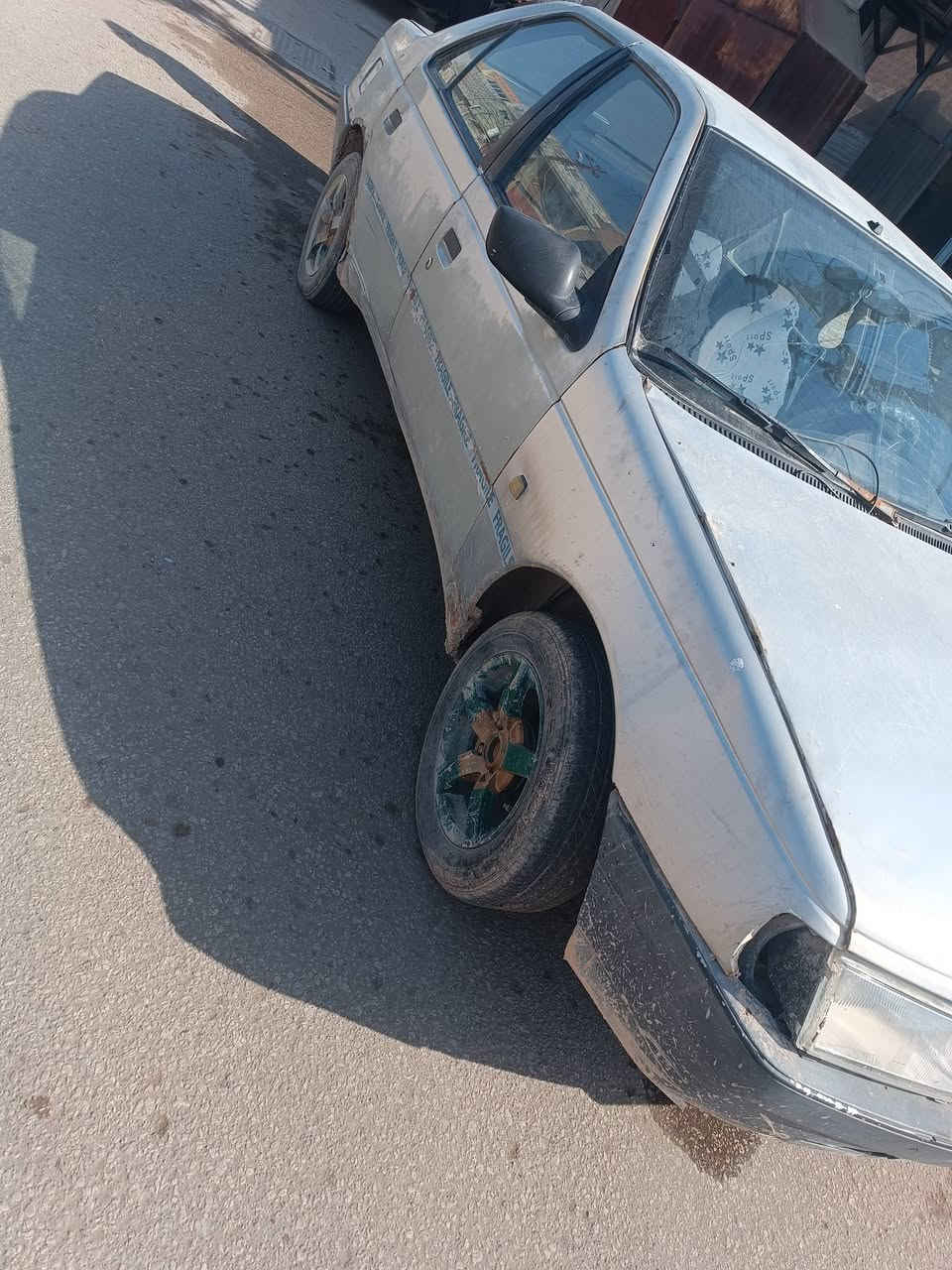 بيجو روا للبيع راعي ماواصله ابيع تعهد فقط سعره 11 نجف حي السلام مكينه وكير حداديه  شواصي كله تمام بيه خيط بخار ***********
