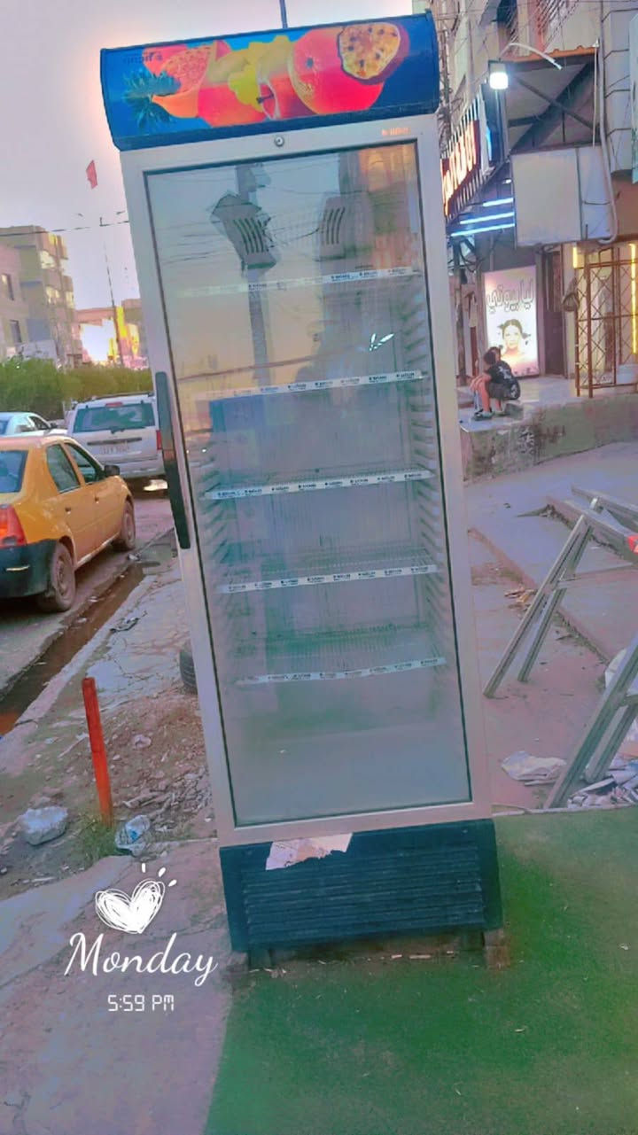 سلام عليكم عندي برادات للبيع  ***********
