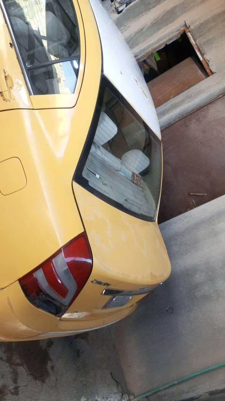 السلام عليكم سياره a5للبيع مديل 13نظافتة مثل ماموضح بلصور لاضربه ولاتبديل مكينه بيه خيط تبخير  تبريد عاطل الوجه مال الكمبريسر الحداده %50كهربائيات شغاله السعر 28بيه مجال رقم الاماني اليف السنويه تنتهي 2027رقمه قادسيه وراعيه بلبصره يمي وتتحول بلبصره  رقم التلفون ***********
