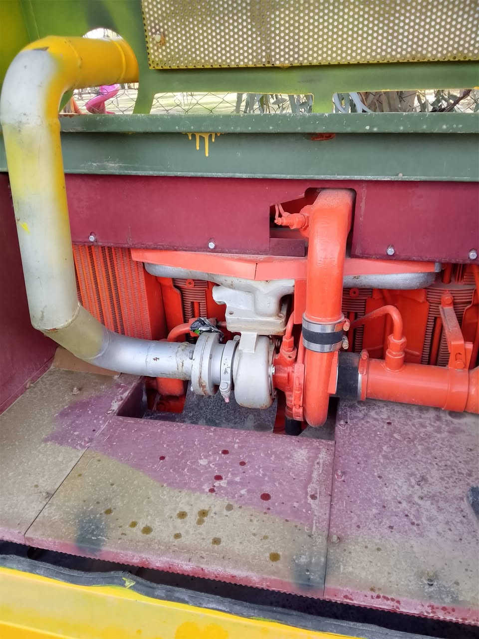 کومبریسر دویز 4سلندر للبیع سفر ساعة بدون عیب شرط فحس سعر 50ورقة وبی مجال حجم 120 
***********
***********   مکان کرکوک
