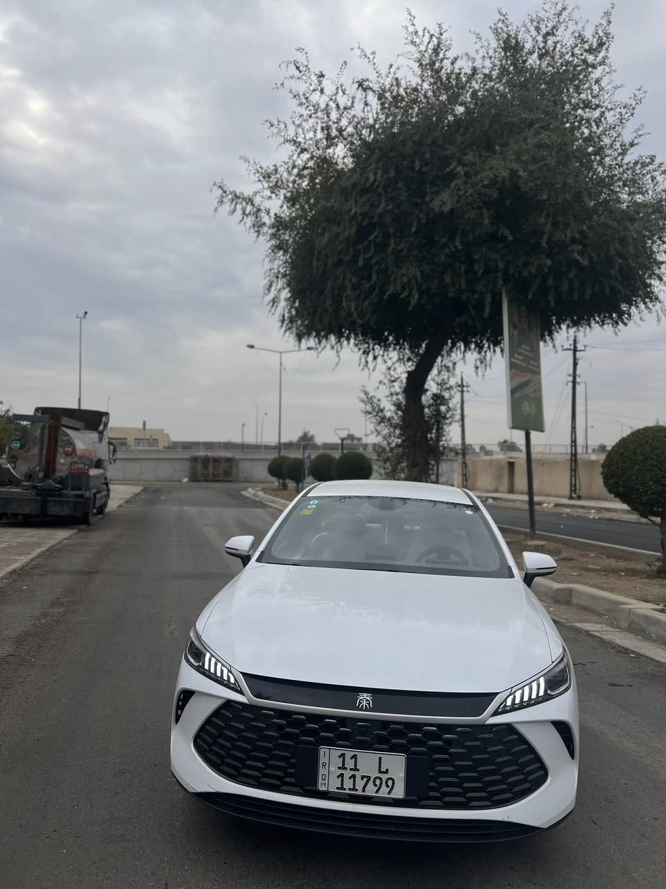 السلام عليكم كن بلاص كسر زيرو ماشيه ٢٠٠٠
زيرو بيها شخط بسيط تنباع 
+ الرقم المميز تنباع معه الرقم المميز
للاستفسار ***********
