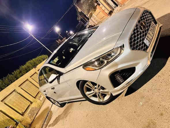 السلام عليكم🩶 
للبيع سوناتا 2019 
وارد أمريكي رقم بغداد الدولي 
سبورت فول مواصفات 
بصمه
سلايت 
كشن كهرباء  
كشنات جلد 
تتفئه بل كشنات 
تحكم استيرن 
دبل اكزوز
رادار جانبي
ويل اكروم
صندوك ذكي
قطعتين تبريد 
محرك 2400 (GDi) مكفول
رقم بغداد
ماشيه 62 وقابل الازياده
السياره ليبل 
السياره بسمي مداور ثاني يوم 

(حادثها بنيد صبغ وبارد بل جاملغ فقط)
وسونارها موجود 
السعر (148 ) و بيها مجال قليل
العنوان : الانبار فلوجه
*********** الفلوجة
