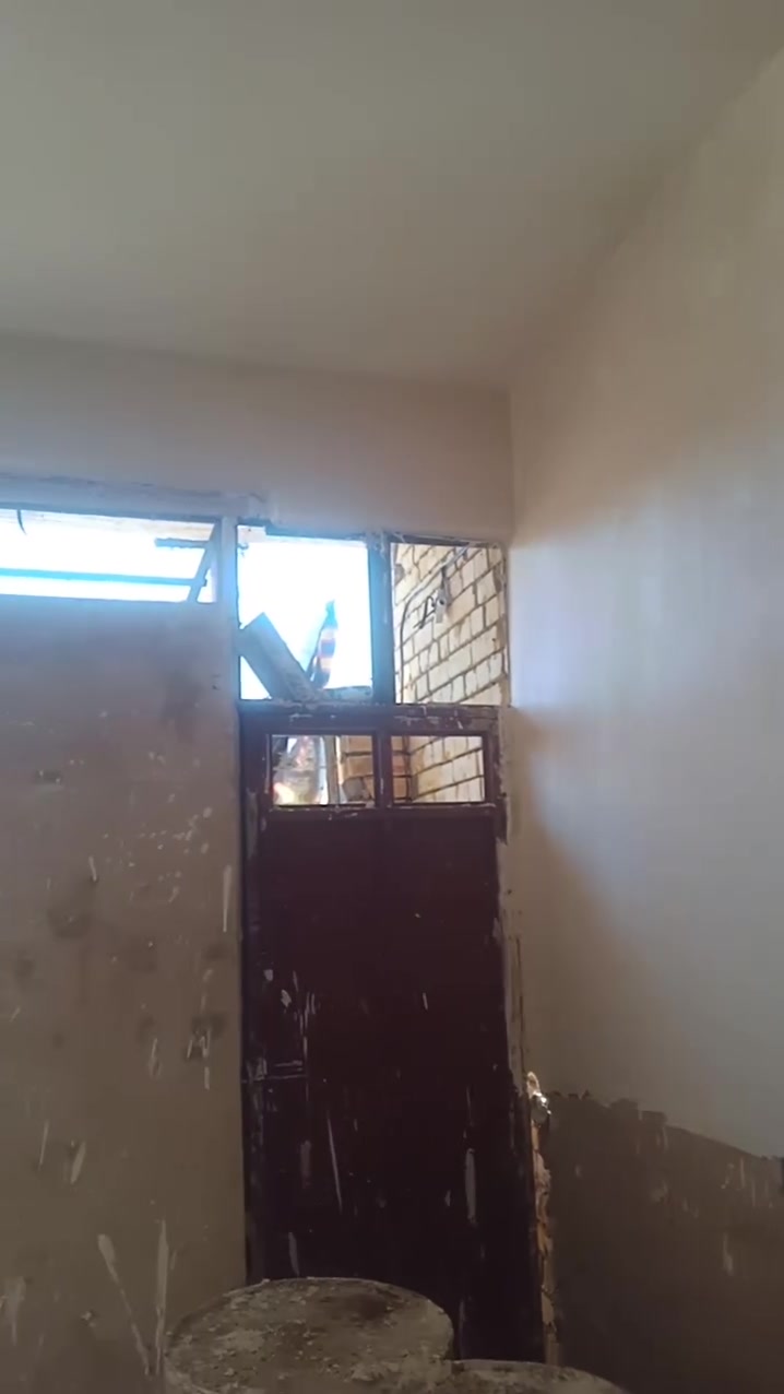 كادر العطاء بغداد محافظة *********** جص بورك تشميع متر ٦ الف لبخ متر ب ٤ الف تنضيف بيت هديه
