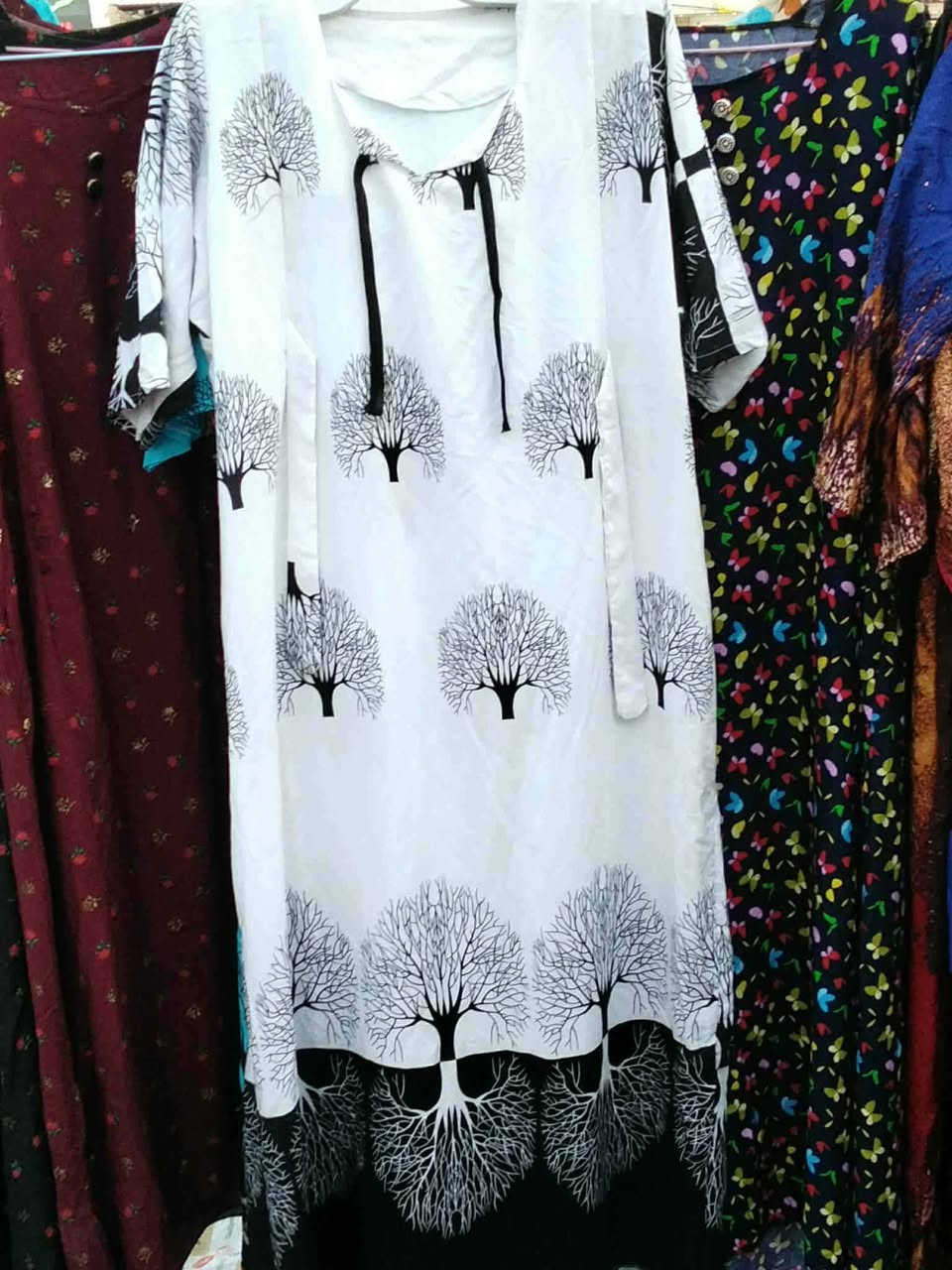 السلام عليكم 
عندي بضاعة كاملة مال دشاديش نوعية درجة اولى قماش اصلي كشمير ايطالي
سعر درزن الطويل ٥٠
سعر درزن القصير ٤٠
سعرد المفرد الطويل 6
سعر المفرد القصير 5 
مكاني بغداد


**إذا كنت صاحب هذا الإعلان وتريد حذفه لأي سبب، رجاءا أرسل رسالة إلى الدعم الفني**