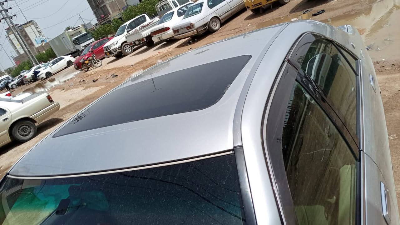 سلام عليكم للبيع كراون ملكه
أربع دكم فول جلد فتحه.  شاصي ٧٥ 

حداديه وتبريد وكير ومكينه بشرط الكفاله رقم 

بابل إنكليزي وينً مايعجبك داور سياره مناقصه كلشي 

مكانه النجف أربع دكم فول جلد فتحه. ديفور  الكبير  $152 وبيه مجال )/// ***********////
