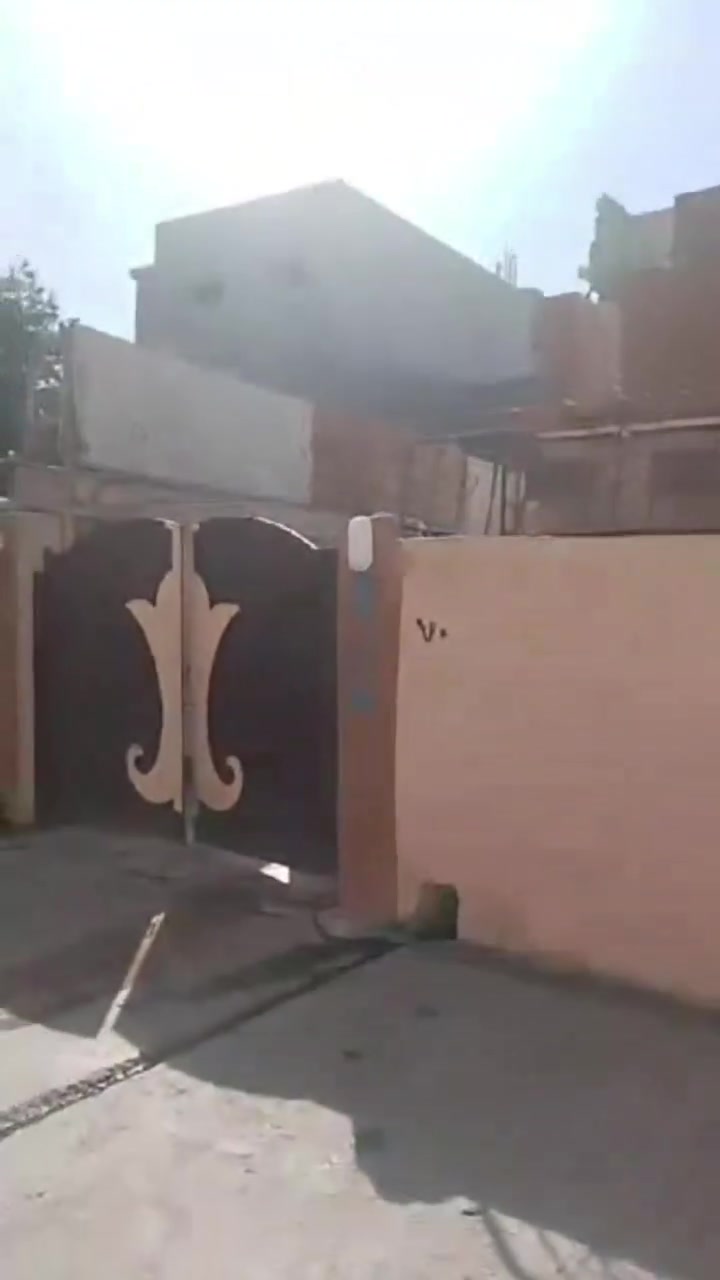 بيت للبيع
المساحه 240
طابق ونص
سند 2025
الموقع موصل الجانب الأيمن حي الربيع مقابل البقره الجميله 
للاستفسار الاتصال على الرقم
***********
