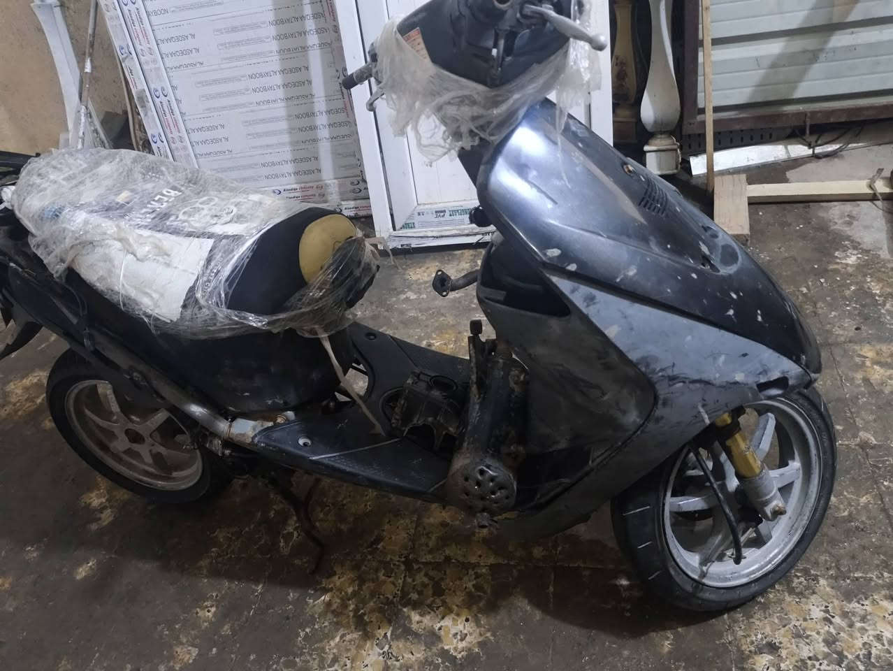 دراجه للبيع دراجه حلوه ومكينتها نشطه عقل رياضي ويلات رياضيه كهربائيات شغاله دراجه حلوه كفراتها نضاف بيها نقص باتري وكتف والدراجه جاي امشي بيها ووكفت ما اعرف شبيها ابيعها هيج مكاني قبله للبيع سعره ١٥٠ وبيها مجال


**إذا كنت صاحب هذا الإعلان وتريد حذفه لأي سبب، رجاءا أرسل رسالة إلى الدعم الفني**