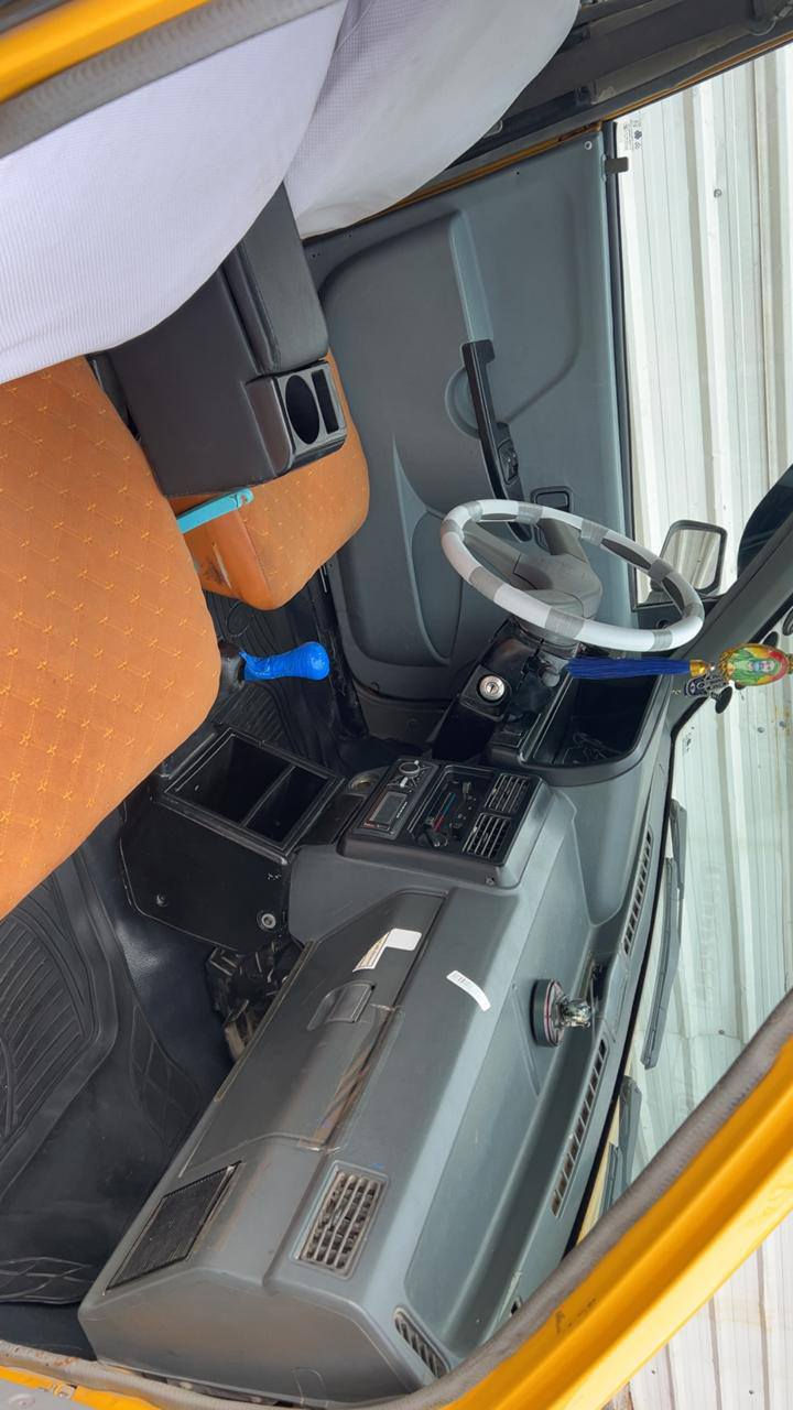 السلام عليكم
سايبا2011  سياره جاهزه كير مكينه صدر غرفتهه جديده  تخم تاير تحويل رقم انكليزي مصفره هيئه وغرامات سعر 30 وبيهه مجال مبدل بيهه جاملغ امامي فقط الاستفسار اكثر الاتصال عل رقم اني مكلف بلنشر ***********
