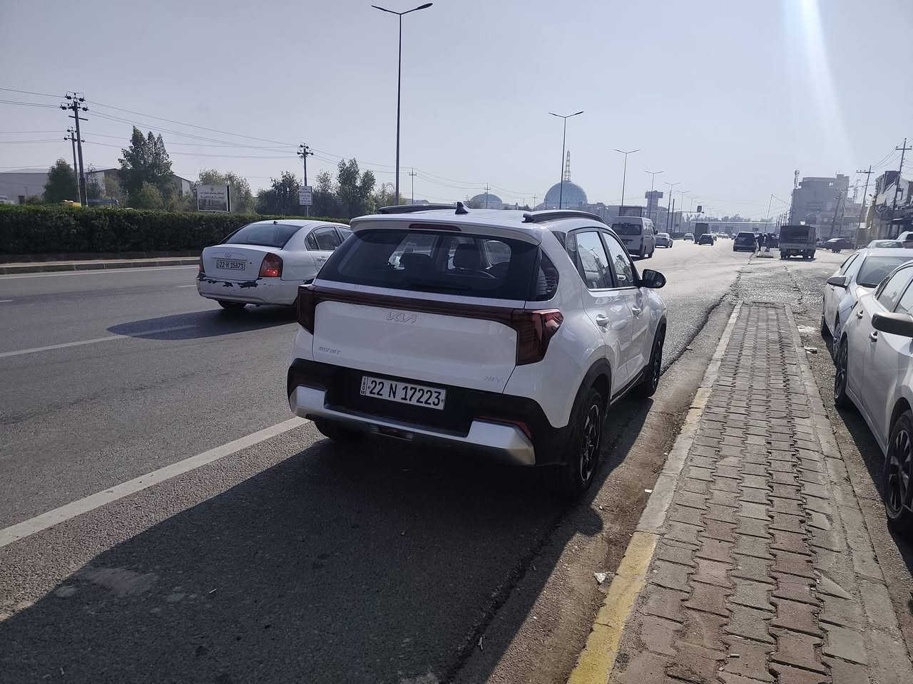 كيا سونيت 2025 وكاله نيم دوليه ضمان 5 سنوات ماشيه 6 الف مواصفات فول أعلى فئه بصمه سلايت كشن كهرباء وتدفئه وتبريد *********** مكان اربيل سعر 180
