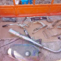 أغراض دراجة إيرانية • مجموعة كاملة • حي السلام جسر