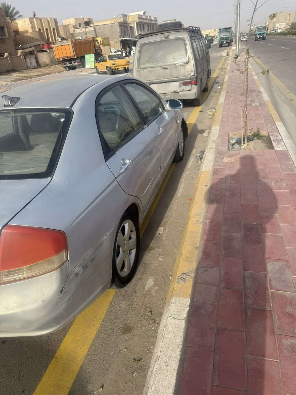 سلام عليكم سيراتو 2007 للبيع رقم بغداد أنكليزي بسمي تحويل مباشر  كير محرك خيرمن الله حداديه ٧٠ بل ميه تبريد مايشتغل كمبريسر عاطل كهربائيات كله شغاله السياره متجايه على صفح السائق  السعر 60 أو بيهه مجال عنواني كربلاء  ***********
