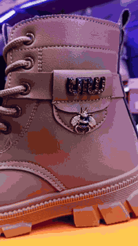 متوفر بناتي القياسات من 31. 32. 33. 34. 35. 36. العنوان بغداد الكريعات مقابيل حسينية الجوادين 🫶❤️ ***********
