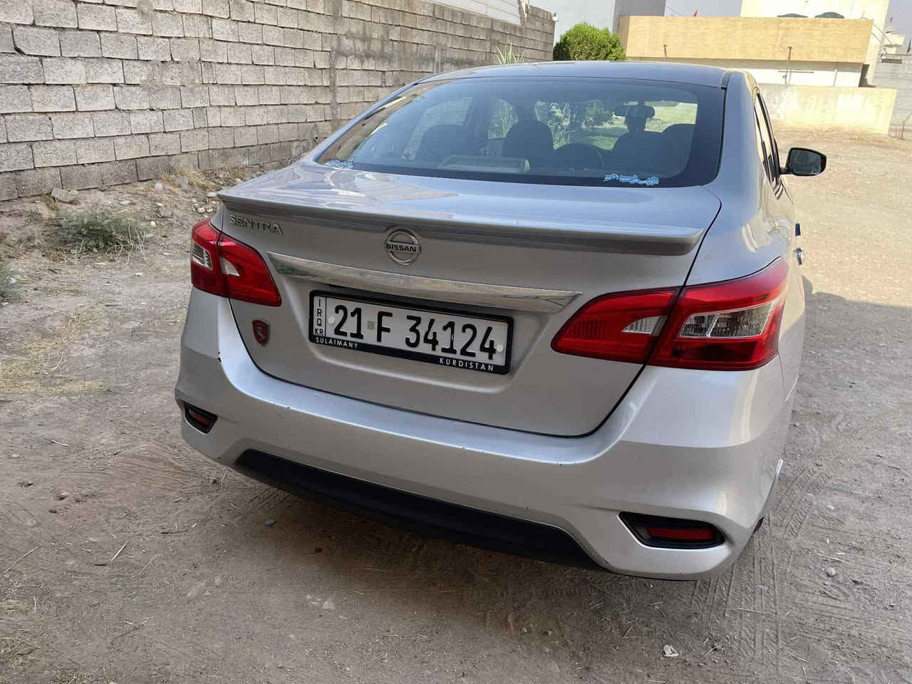 سلام عليكم  سنترا 2019 
امريكي بدون صبغ فقط بارد بال بنيد وبيبان عكس السائق 
موصفات s بدون بصمه تحديد سرعة تحكمات ستيرن نضام ايكو رادار امامي كامرا خلفي شاشه جبيره ويل كروم 

ماشي 55 الف كيلو 
رقم الشاصي موجود بالصور
سعر 127 وبي مجال 
***********
