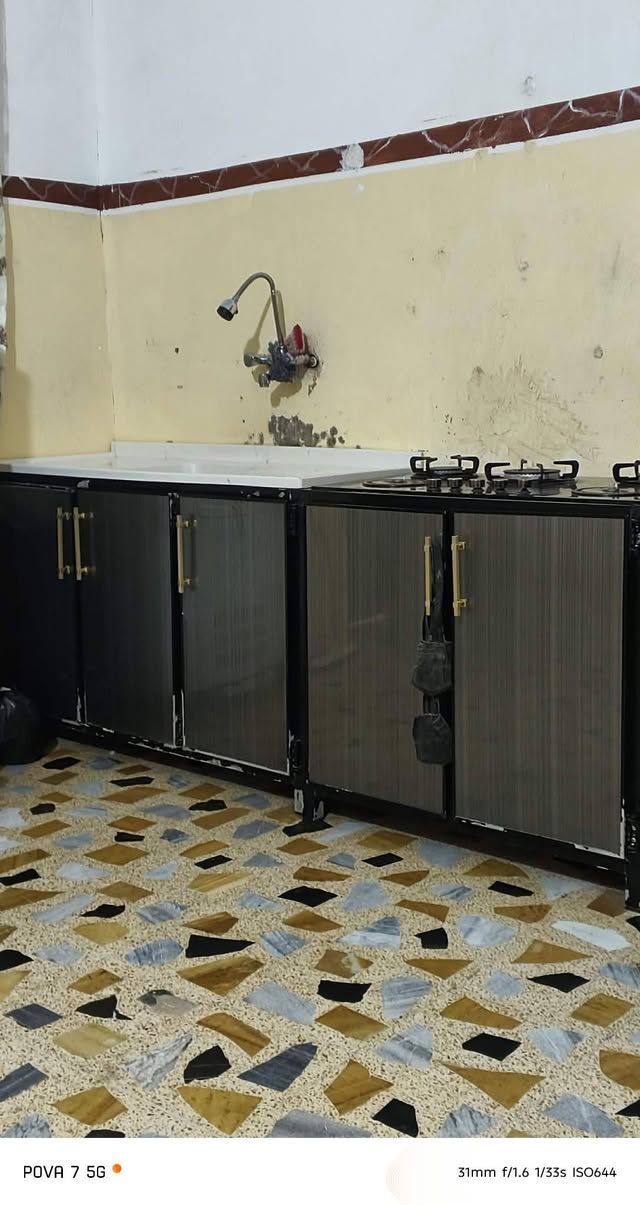 مطبخيه جاهز للبيع اي استفسار اتصل ***********
