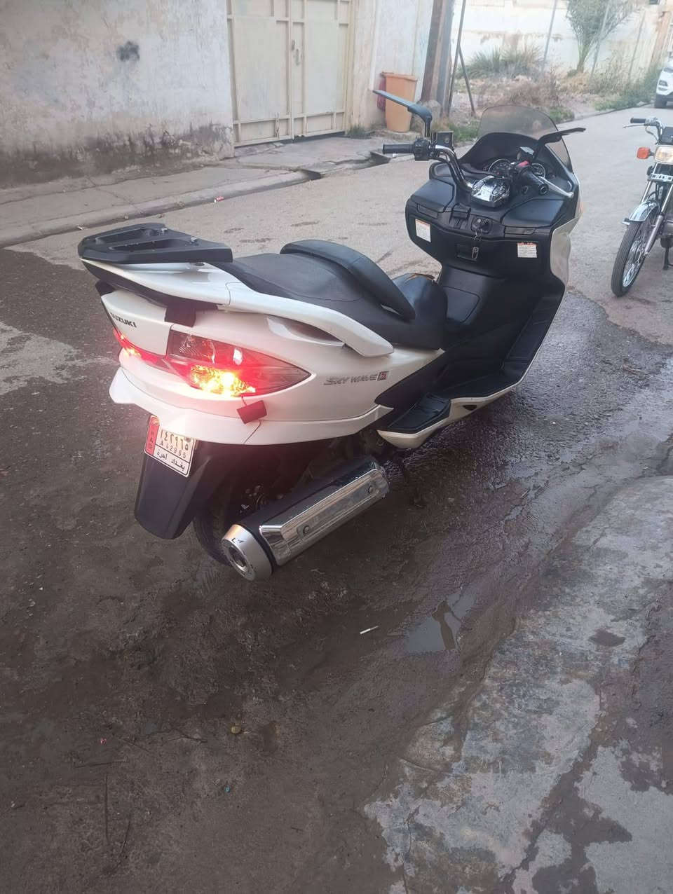 سلام عليكم دراجه سكاي كفاله عامه الشراي يتصل عارضعها ب١٧وبيها مجال ***********
