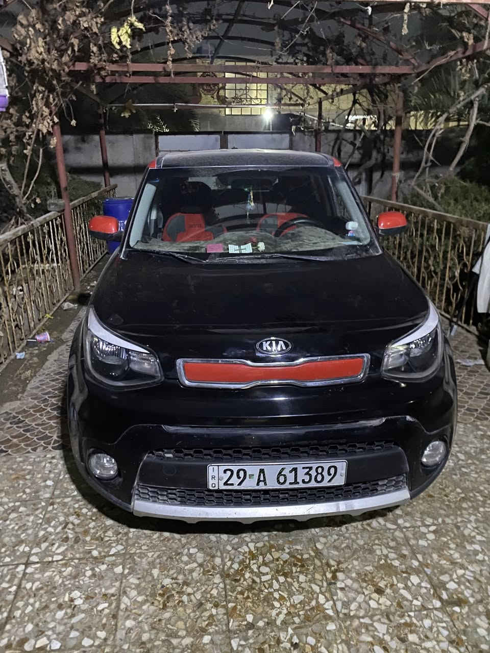 السلام عليكم كيا سول  ٢٠١٧ مكينه ٢٠٠٠ 
بيه جاملغ وبنيد بدون دواخل  هزه جديده والسنويه جديده مشروع وطني 
***********
