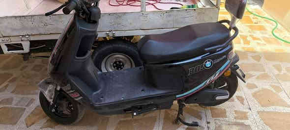 السلام عليكم 
ماطور شحن BMW
6 بطاريات دبل 
بطاريات مبدلهم جديد اصليات 
ماطور نظيف ما يحتاج شي 
السعر 650 وبي مجال 
الرقم ***********
