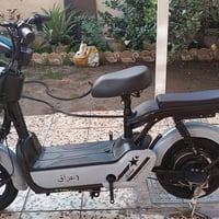 دراجه شحن حجم 14 موديل 25 نظيفه كلش  غراضها كامله سويجين و كارتين و بص...