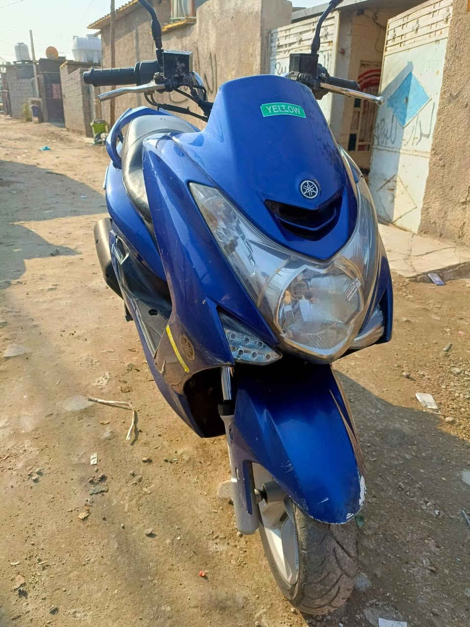 سلام عليكم 
ماجسته اس s  الحديث دراجه خير من الله 
بدون اي نقص فقط فيت بم شعله معدل تايرات جدد 
كامله مكمله عنوان بغداد الشعله بيها جادر مطري 
سعرها 950بيها مجال قليل سعر بلاش 
 ***********
