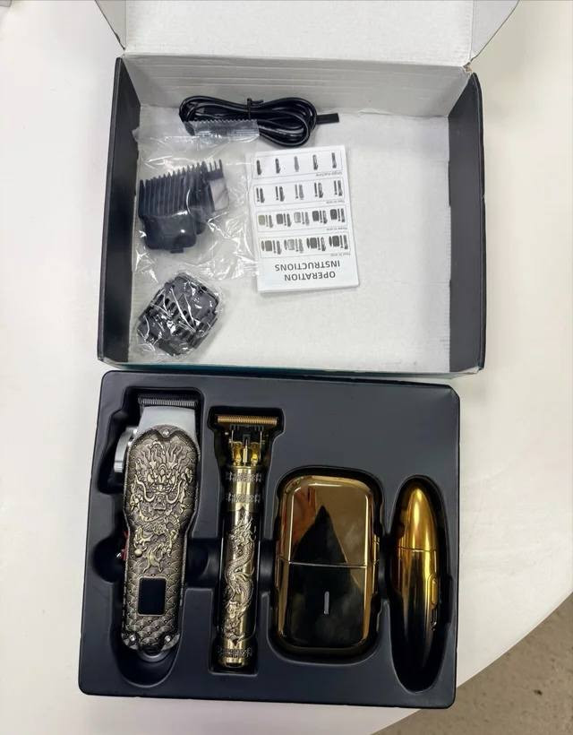 مكينة حلاقة 4 في 1 يتضمن أدوات لقص الشعر، والتشذيب، والحلاقة، والعناية بشعر الأنف
السعر ٢٥
الحجز على الوتس اب ***********
