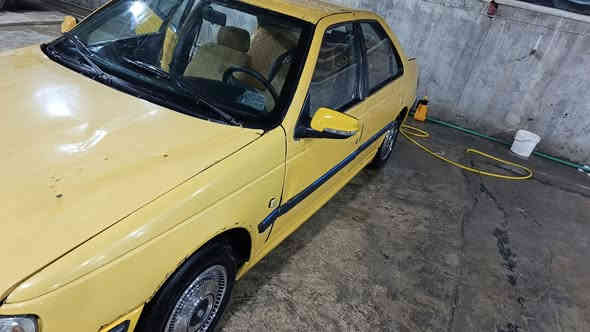 سلام عليكم للبيع بيجو بارص موديل 2010رقم مميز رقمها قادسيه تجي وتشوف بعينك لصوره تختلف عن الحقيقه كير ومكينه وحداديه كفاله تخم تاير جديد باتري جديد لايت زنون عالي ناصي سياره جاهزه عله اخر حبايه عليها هيئه 15الف  سعر 32وبيها مجال عنوان سياره ديوانيه سنيه رقم *********** وبي واتساب
