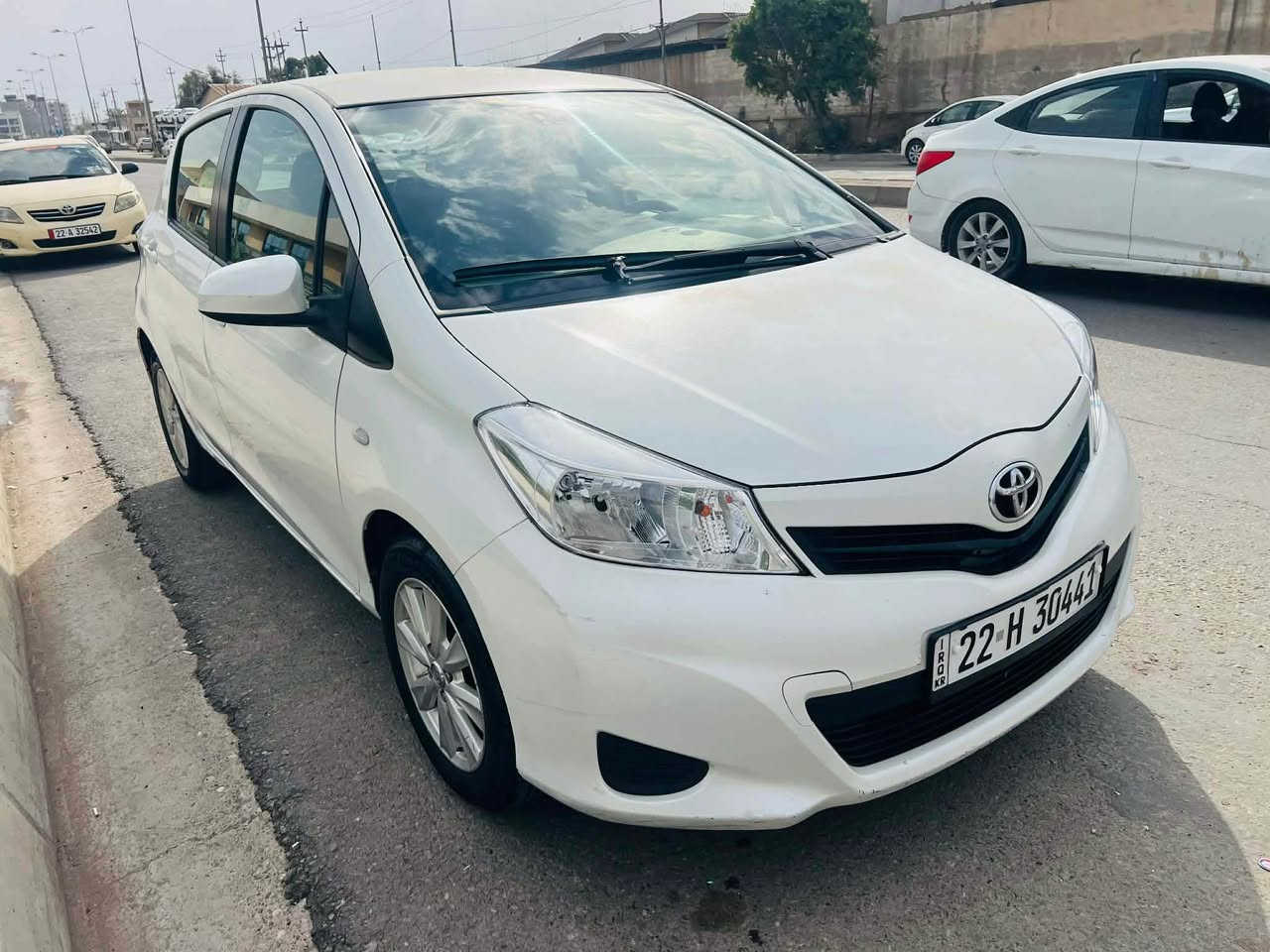 تؤيؤتايارس مؤديل 2012بؤفرؤشتن سه ياره كه زؤرخاوينه بى سبوغه به س چاملغى پيشه وه لاى سايه ق كه ميك تعديله سه ياره كه بيده عمه پشتو پيشى كه پسه كيرومه كينه و ته بريدو هه موى به شه رت ژينگه وسه نه وى تا 2030نوىيه نرخى 91كه ميك مه جال بؤزانيارى زياتر په يوه ندى بكه به ژماره *********** أربيل, العراق
