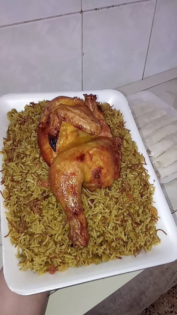 شغل بيت حسب الطلب دجاجه كامله تمن 4نفرات 20الف سفري اب 5الف حجز قبل وقت يوجد توصيل شاميه صلاحيه مهناويه ‏‪***********‬‏بي وتساب
