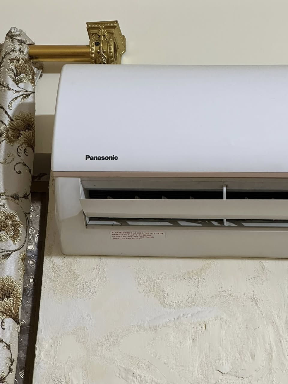 سبلت طنين شغال على فحص
مكاني بغداد حي البتول  

السعر 300
***********
