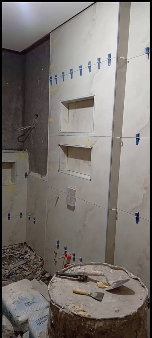 خلفه سيراميك وبورسلين ومرمر درجه اولى واسعار مناسبه ***********
