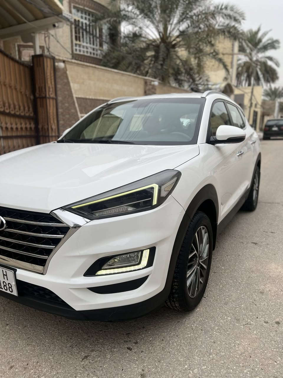 السلام عليكم
للبيع توسان كاصد موديل 2019
ماشيه 79اصل
لايت خمس عدسات
ترحيب
بصمه
كشنات ثنين كهرباء
داخل صاج
كشنات جلد لونين
ثلاجه
قماره حديد
التحكم جهتين
نفكيشن
لد نهاري 
السياره جديده بمعنى الكلمه مكفوله السياره من التبديل والصبغ والبارد السياره رقم بغداد  ب اسمي رقم وهزه جديده تخم تاير والسياره احله من الصور بهواي والسونار موجود بلمنشور وموصفات الكاصد معروفه

السعر 208

مكان السياره النجف الاشرف للاستفسار (***********)
