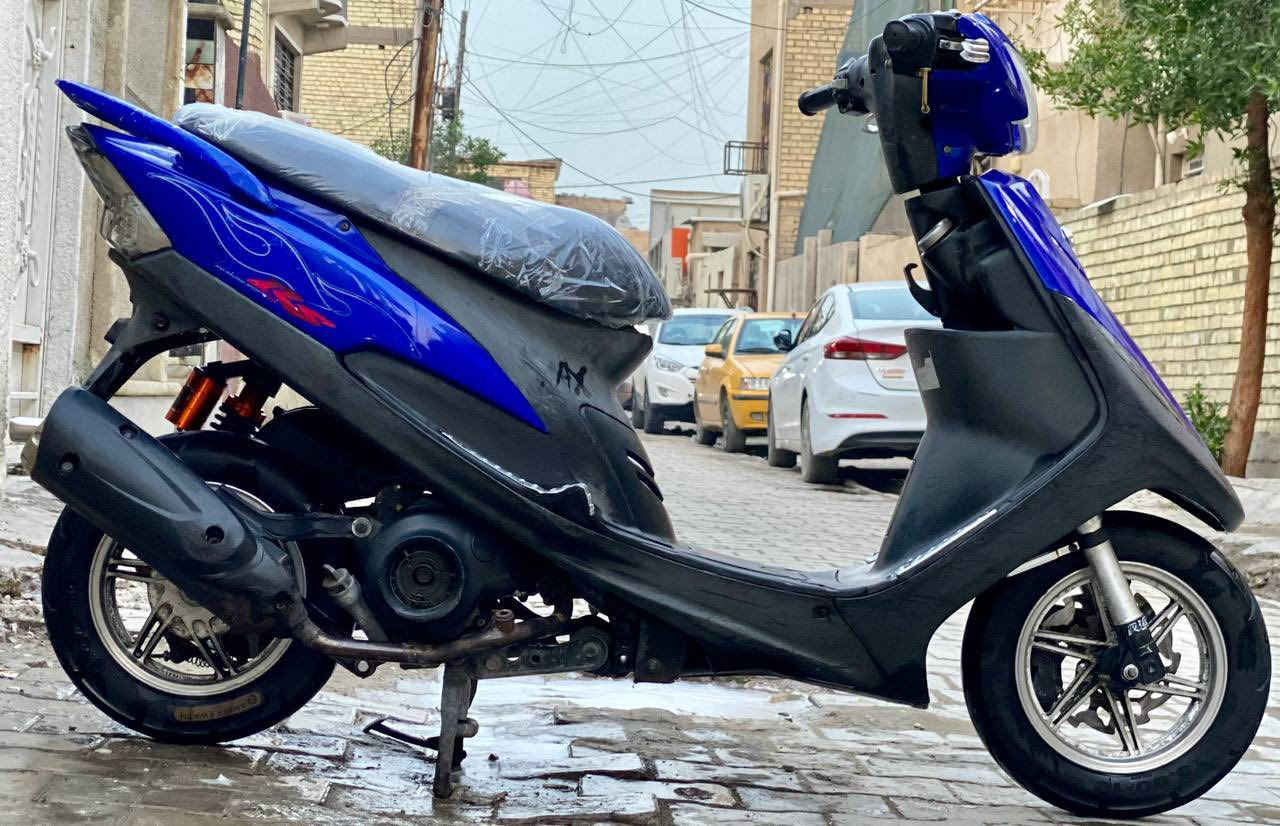 عدله مفوله للأخير
مابيه ايشي نقص فقط بريك امامي 
دراجة 55 بلاد بلاد بلاد 
الاتصال ع ارقام التأليه بس خاص مارد 
مكاني الحريه الاولى 
+964 770 754 5460

+964 777 665 4808
