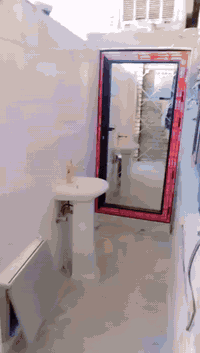 بيت للبيع ٥٠ متر بحي الجوادين الواجه ٥ ونزال ١٠  ٣ طوابق الاستفسار 077...