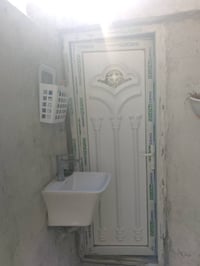 بيت للبيع • ٨١م • الحسينية